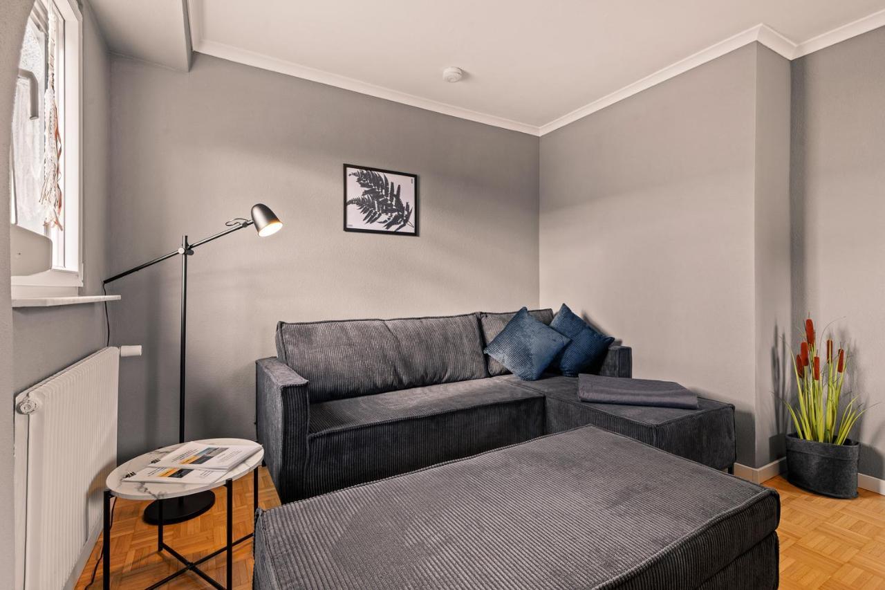 Apartment Fuer Bis Zu 6 Personen Mit Terrasse Und Klima FDH Dış mekan fotoğraf